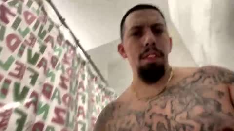 Snapshot of cuete2100 chatting on November 21, 10:08 pm cuete2100 online show from November 21, 10:08 pm