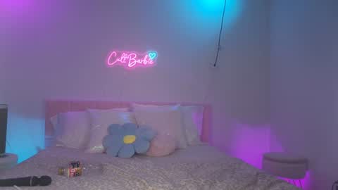 Snapshot of cult_barbie93 chatting on July 13, 4:48 am Cult Barbie online show from July 13, 4:48 am