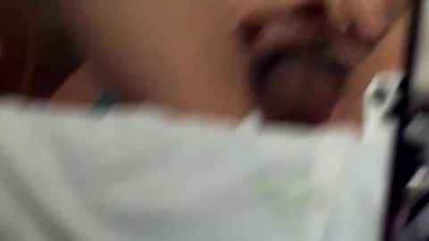 Snapshot of cum4ev chatting on April 1, 12:00 am cum4ev online show from April 1, 12:00 am