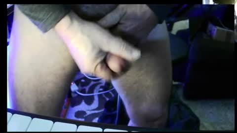 Snapshot of cum4me2i812 chatting on May 11, 3:29 pm cum4me2i812 online show from May 11, 3:29 pm