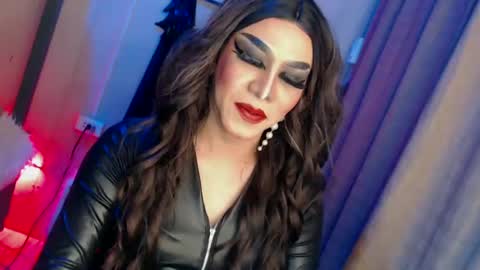 Snapshot of cum_4youbaby chatting on March 2, 10:27 pm CUMMELA SLUTI online show from March 2, 10:27 pm