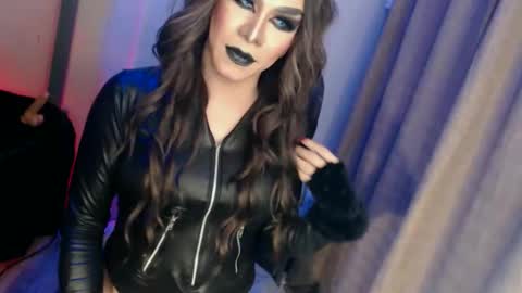 Snapshot of cum_4youbaby chatting on September 15, 12:27 pm CUMMELA SLUTI online show from September 15, 12:27 pm