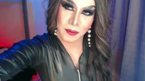 Snapshot of cum_4youbaby chatting on October 25, 10:01 am CUMMELA SLUTI online show from October 25, 10:01 am