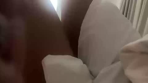 Snapshot of cum_all_over_mmee chatting on August 8, 6:43 pm im KIM new girl to spoil online show from August 8, 6:43 pm