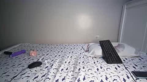 cum_central online show from December 21, 7:21 pm