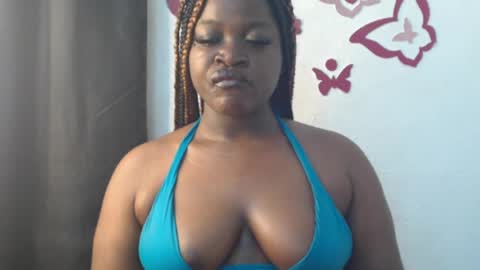 Snapshot of cum_coco_sweet chatting on June 25, 5:23 am Coco sweet online show from June 25, 5:23 am