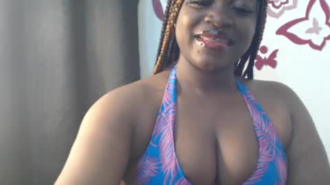 Snapshot of cum_coco_sweet chatting on July 4, 1:01 am Coco sweet online show from July 4, 1:01 am