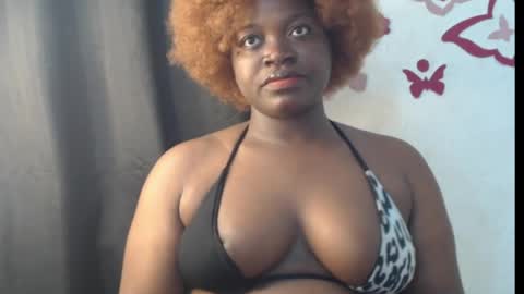 Snapshot of cum_coco_sweet chatting on July 28, 11:39 am Coco sweet online show from July 28, 11:39 am