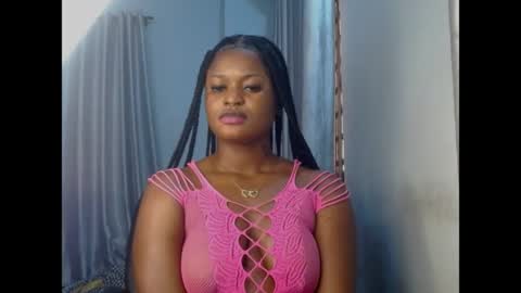 Snapshot of cum_ebony_petitxx chatting on July 14, 10:21 am cath online show from July 14, 10:21 am