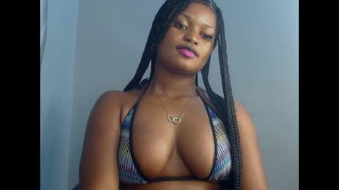 Snapshot of cum_ebony_petitxx chatting on July 19, 5:38 pm cath online show from July 19, 5:38 pm