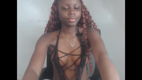 Snapshot of cum_ebony_xsecret chatting on November 4, 6:45 am sophie online show from November 4, 6:45 am