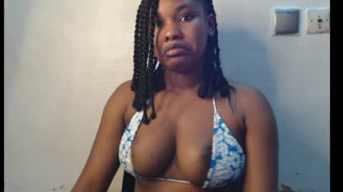 Snapshot of cum_ebony_xxxpetit chatting on July 27, 8:49 pm Teeha online show from July 27, 8:49 pm