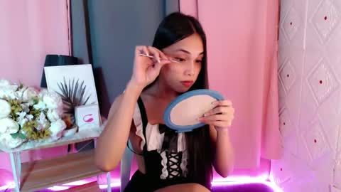 Snapshot of cum_fuck_me69 chatting on February 15, 5:37 am kez online show from February 15, 5:37 am