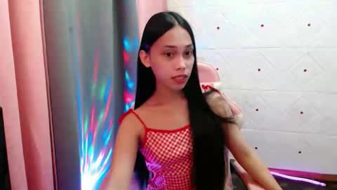 Snapshot of cum_fuck_me69 chatting on April 19, 11:53 am kez online show from April 19, 11:53 am
