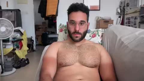 Snapshot of cuman15 chatting on April 24, 7:44 am Cuman online show from April 24, 7:44 am