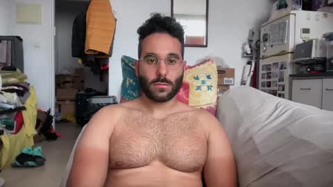 Snapshot of cuman15 chatting on May 17, 11:50 am Cuman online show from May 17, 11:50 am
