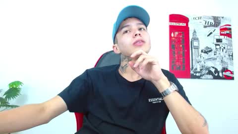 cumandres online show from February 24, 3:10 pm