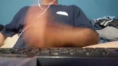 cumbian_chero online show from May 25, 9:59 am