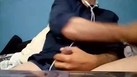 cumbian_chero online show from June 2, 12:45 am