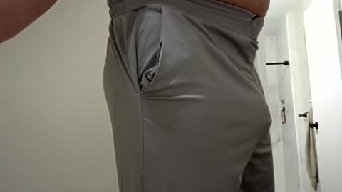 Snapshot of cumforever69 chatting on October 25, 4:31 am cumforever69 online show from October 25, 4:31 am