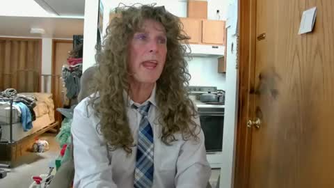 Snapshot of cumfornikki chatting on July 3, 8:59 pm Nikki online show from July 3, 8:59 pm