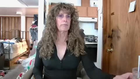 Snapshot of cumfornikki chatting on July 18, 1:59 pm Nikki online show from July 18, 1:59 pm