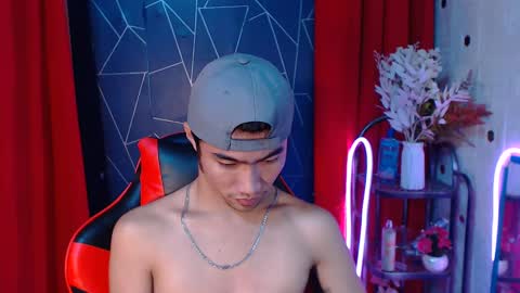 ask me online show from December 12, 9:48 pm