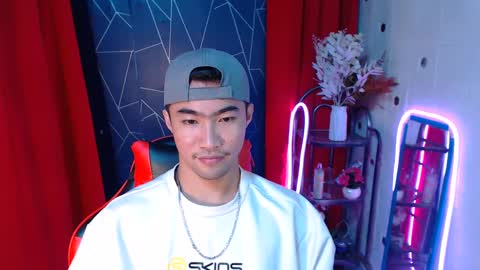 ask me online show from December 18, 10:02 pm