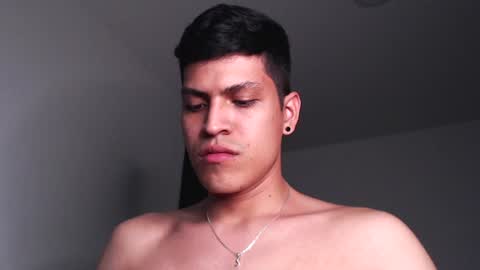 Snapshot of cumjuicy chatting on January 14, 12:11 am Sebby online show from January 14, 12:11 am