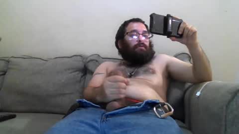 Snapshot of cummachine2022 chatting on December 3, 3:41 am cummachine2022 online show from December 3, 3:41 am