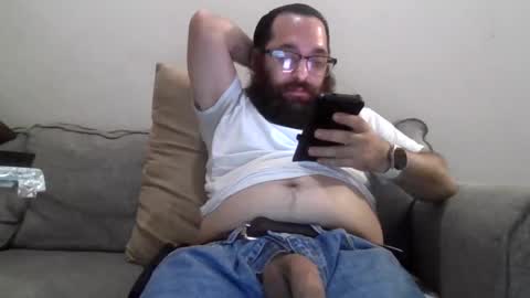 Snapshot of cummachine2022 chatting on December 23, 11:17 pm cummachine2022 online show from December 23, 11:17 pm