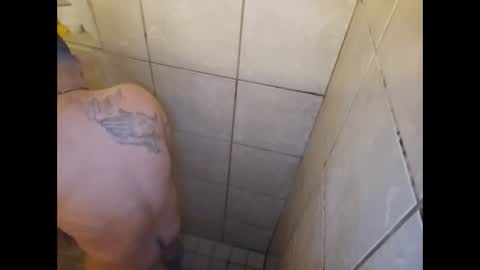 Snapshot of cummachine2022 chatting on March 5, 10:33 am cummachine2022 online show from March 5, 10:33 am