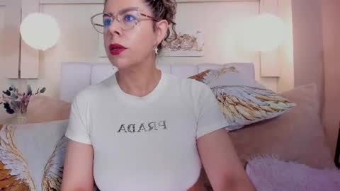 Cumming Loving online show from July 26, 6:59 pm