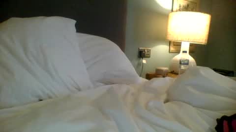 Snapshot of cumonherguys chatting on June 19, 6:51 am cumonherguys online show from June 19, 6:51 am