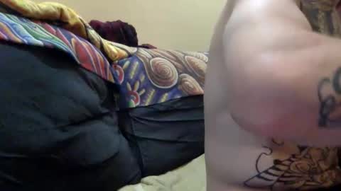 Snapshot of cumonover420 chatting on May 5, 2:52 am cumonover420 online show from May 5, 2:52 am