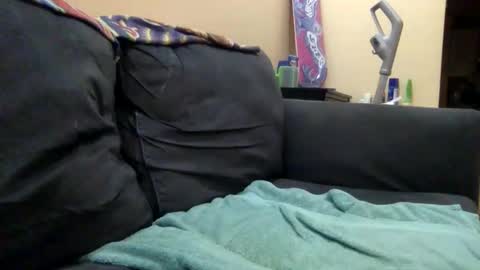 Snapshot of cumonover420 chatting on June 6, 2:38 am cumonover420 online show from June 6, 2:38 am