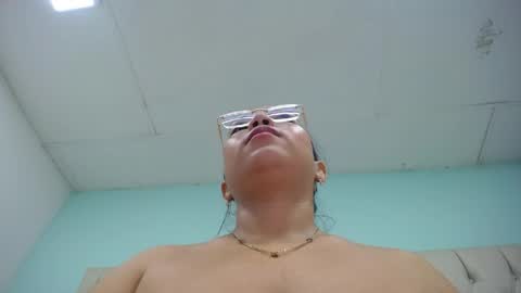 Snapshot of cumontitsxxx chatting on May 19, 12:44 pm Cumontitsxxx online show from May 19, 12:44 pm