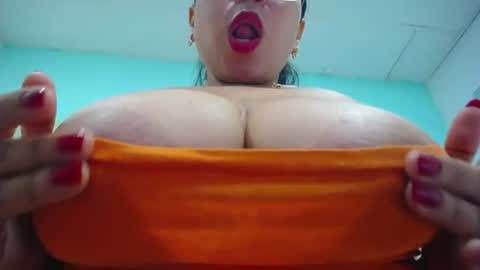 Cumontitsxxx online show from July 10, 6:10 pm