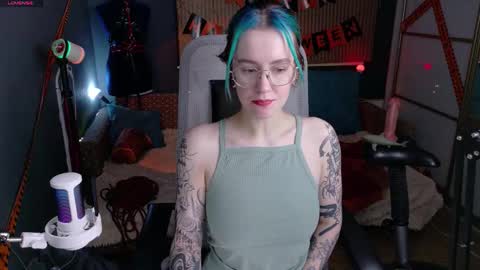 Snapshot of cumpotikeve chatting on December 16, 3:11 am CUMpotikEve online show from December 16, 3:11 am