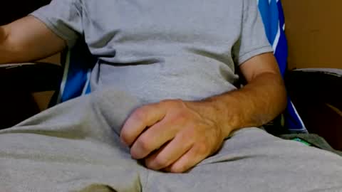 Snapshot of cumshard35 chatting on July 12, 8:11 pm cumshard35 online show from July 12, 8:11 pm