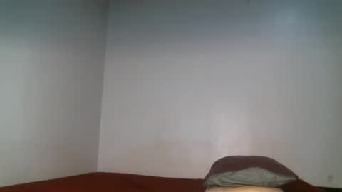Snapshot of cumslayer19 chatting on May 8, 9:20 pm Shiiro online show from May 8, 9:20 pm