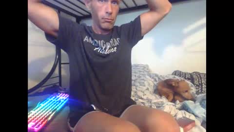 cumslutboi27 online show from October 21, 9:43 am