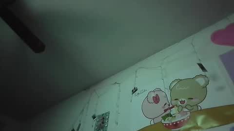 Snapshot of cumxangel chatting on November 10, 10:09 pm CumxAngel online show from November 10, 10:09 pm