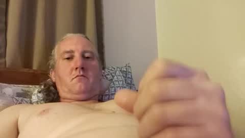 cune32 online show from March 31, 3:41 am