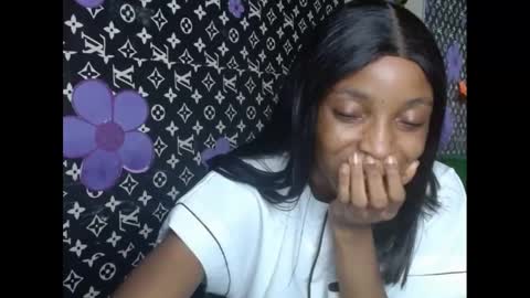 cupidxdoll online show from February 16, 5:37 am