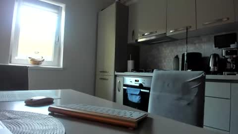 maria  alex online show from June 15, 4:04 am