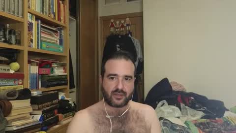 curiosillo1983 online show from October 23, 3:50 am