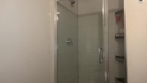 Snapshot of curiousbwcc chatting on October 4, 8:51 pm curiousbwcc online show from October 4, 8:51 pm