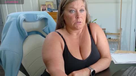 curious couple online show from February 16, 5:53 pm