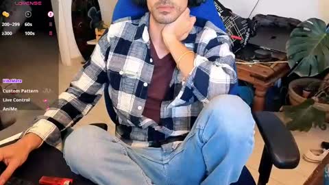 curiousgenie online show from April 23, 3:03 pm